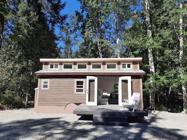 4 Cedar Cir, Mazama, WA 98833