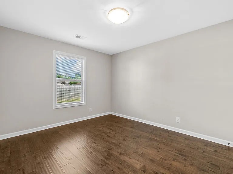 805 Waldon Ct — Photo 20