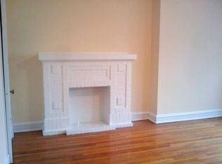 6554 N Ashland Ave, Chicago, IL 60626