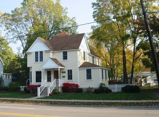 33620 Grand River Ave, Farmington, MI