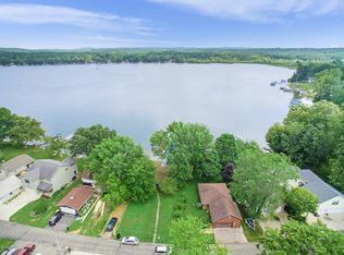 3167 Elmwood Beach Rd, Middleville, MI 49333