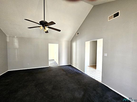 3rd image of 2501 Hammond Blvd