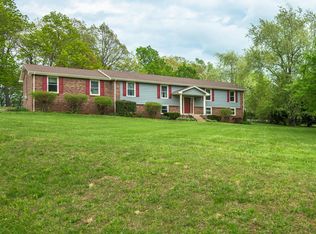 7102 Harding Dr, Fairview, TN 37062