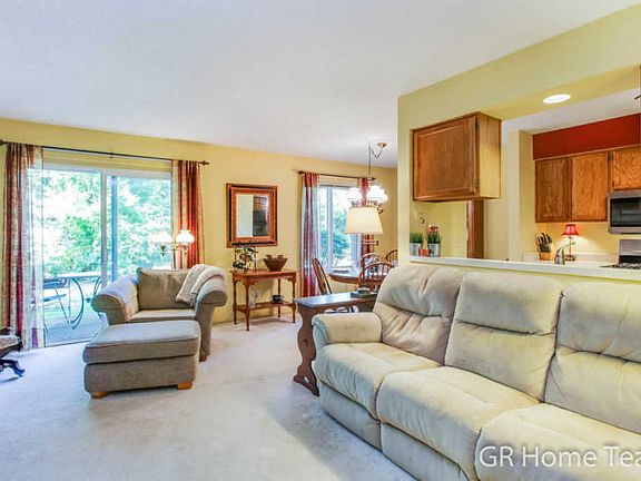 3rd image of 3123 Windcrest Ct NE #45