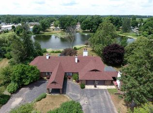 216 N Talbot St, Addison, MI 49220