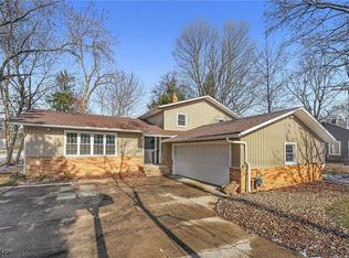 8031 Munson Rd, Mentor, OH 44060