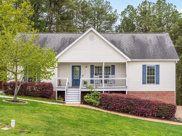 826 Tommie Ln, Soddy Daisy, TN 37379