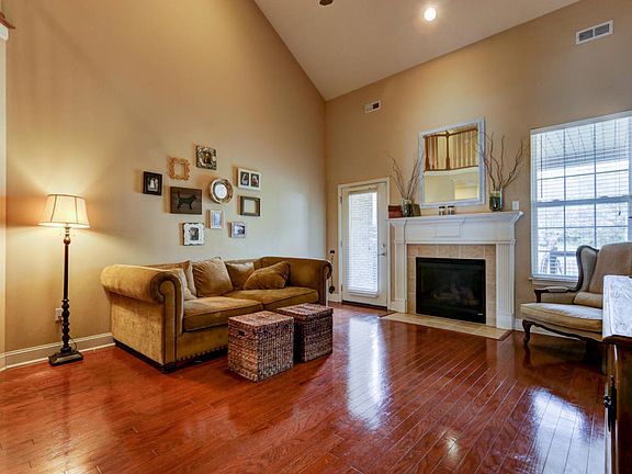 4th image of 10721 Rock Arbor Way