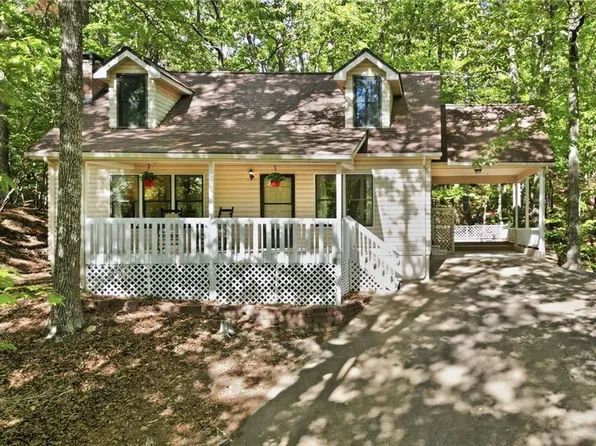 147 Lone Bear Dr, Waleska, GA 30183