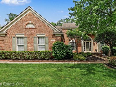 7355 Oakstone Dr, Clarkston, MI, 48348