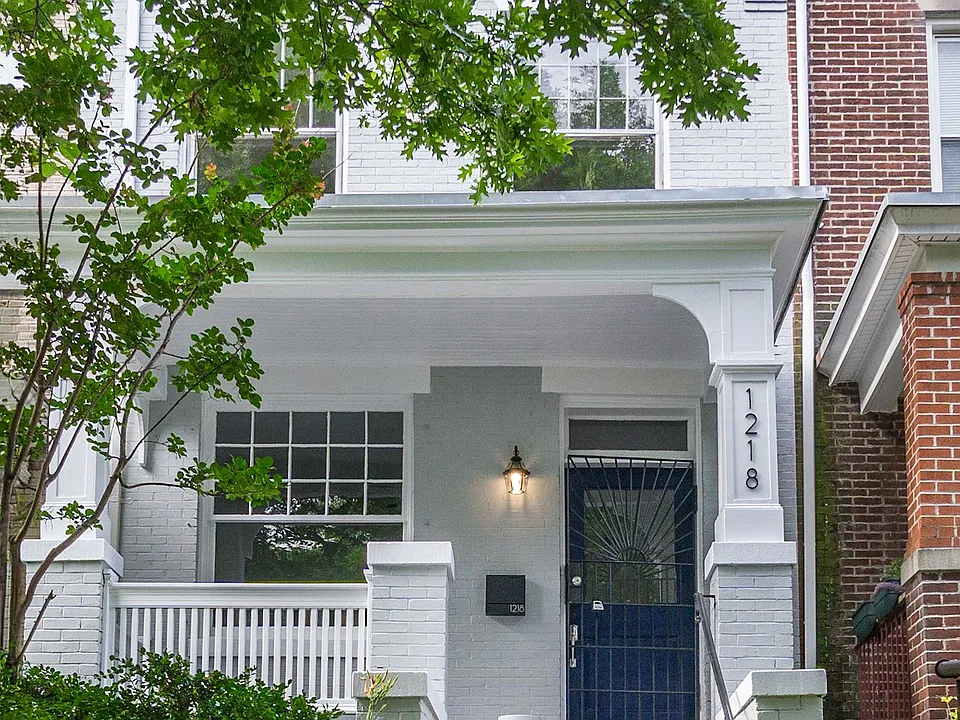 1218 Euclid St NW #B