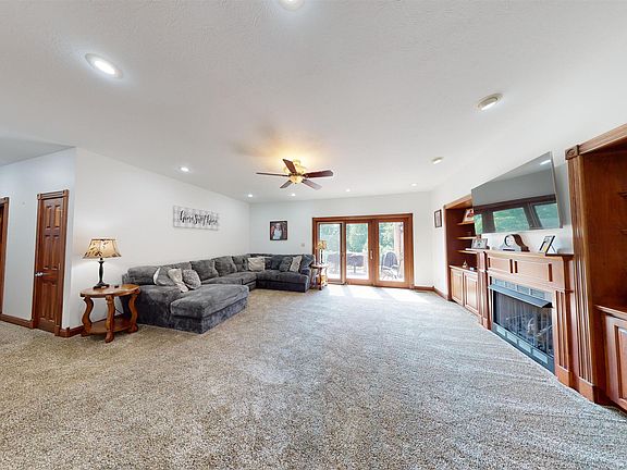 5th image of 454 Township Road 1329