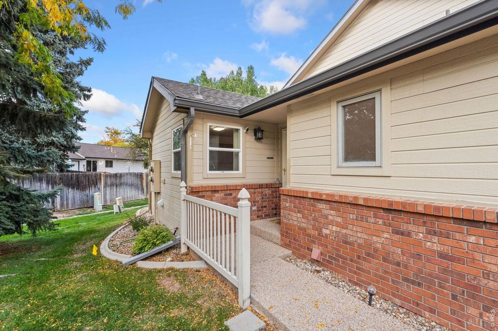 4540 Larkbunting Dr #6A