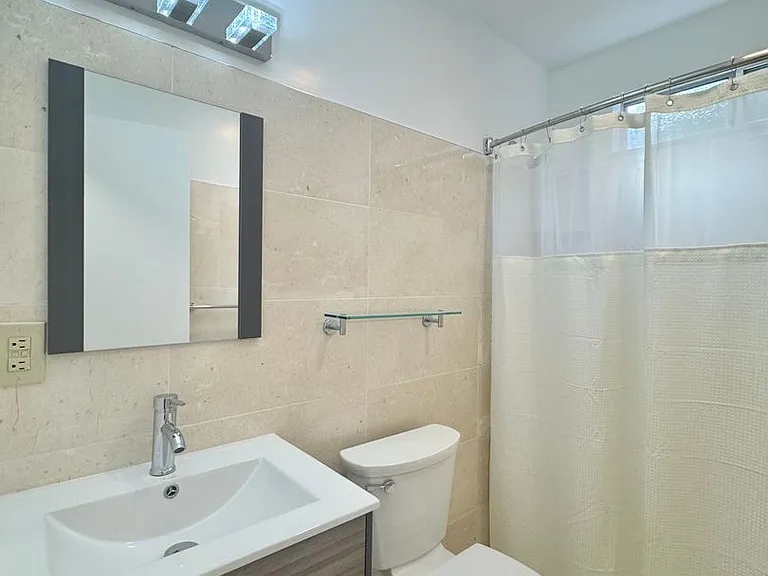 471 Cross St #473 — Photo 12