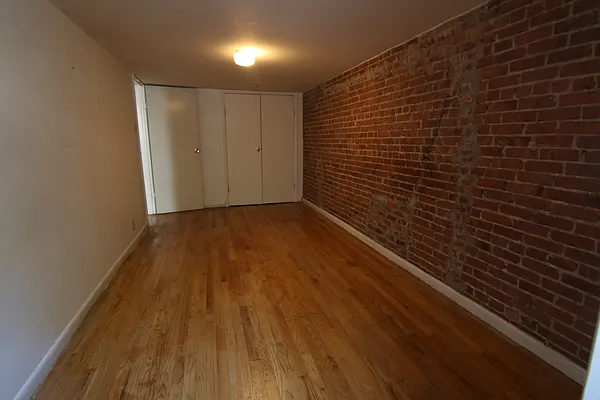 Rented by Guidance Realty Corp. | media 5