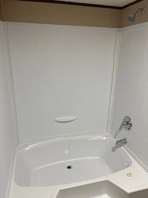 4 bed, 1475 sqft, $1,700 — Photo 2