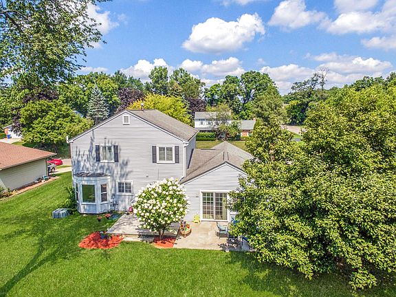 5th image of 8941 Glasgow Dr