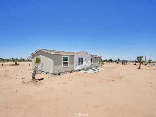 11438 Marrakesh Rd, Phelan, CA 92371