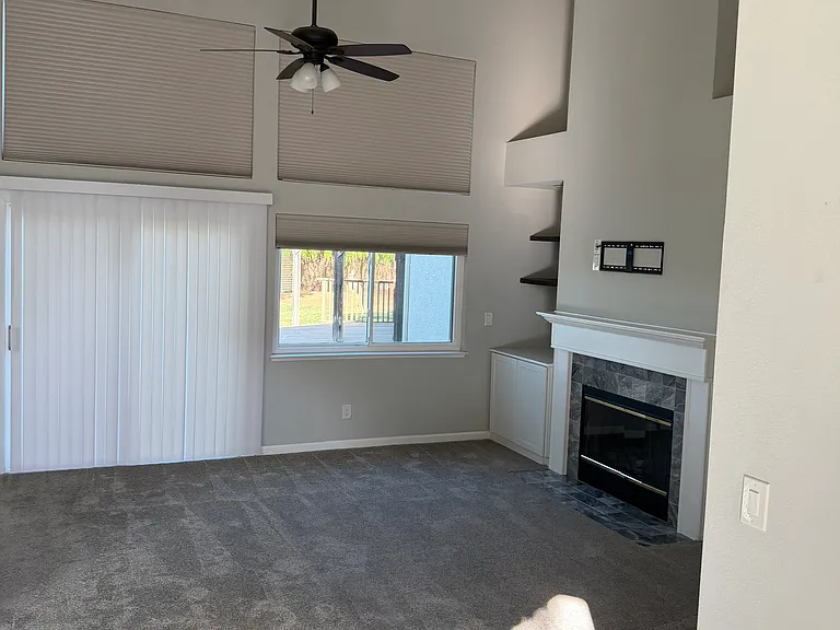 2468 Del Mar Ct — Photo 13