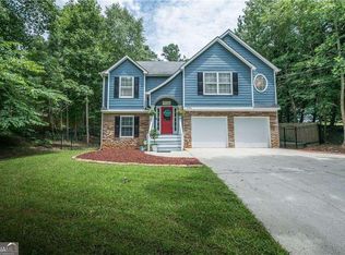 3784 Stonewall Dr NW, Kennesaw, GA