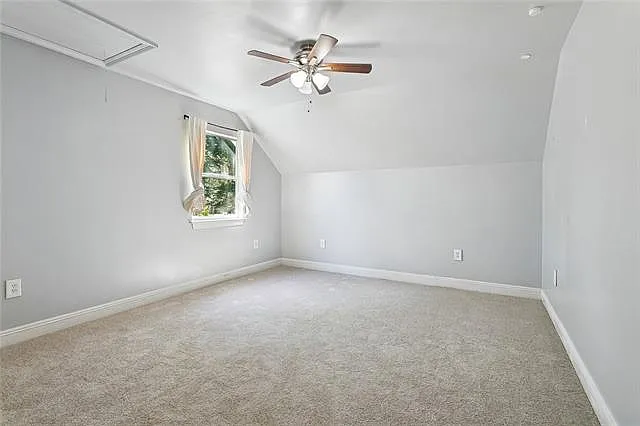125 Leah Dr — Photo 14