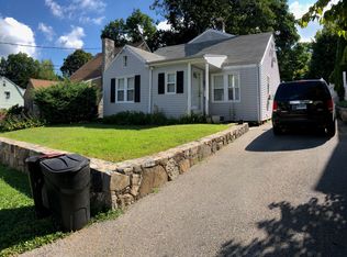 9 Broadview Ter, Norwalk, CT 06851