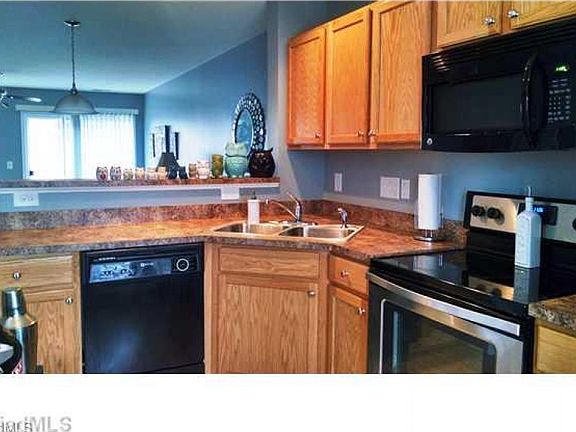 3rd image of 624 Grasswren Way