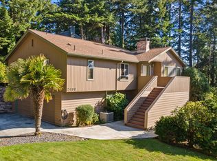 2490 Troy Ln, North Bend, OR 97459