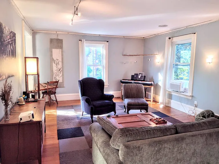 38 Melville Ave #2 — Photo 9