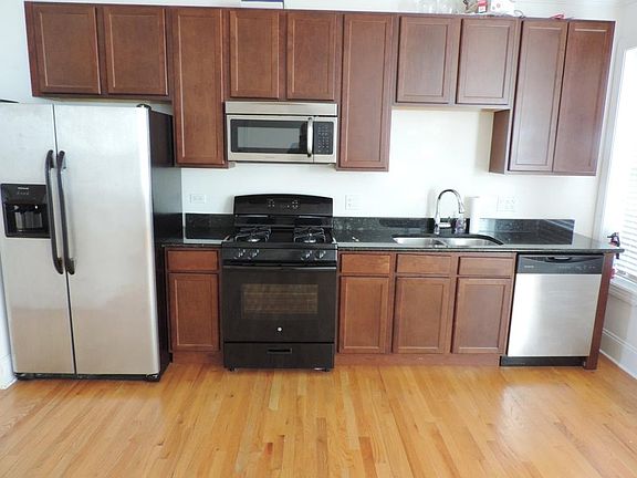 4th image of 618 Elmwood Ave #A1