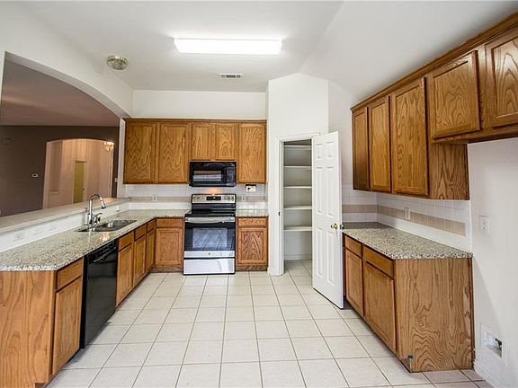 4th image of 1508 Palo Verde Dr