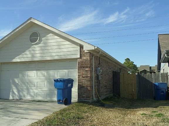 2nd image of 2419 Grand Canyon Dr