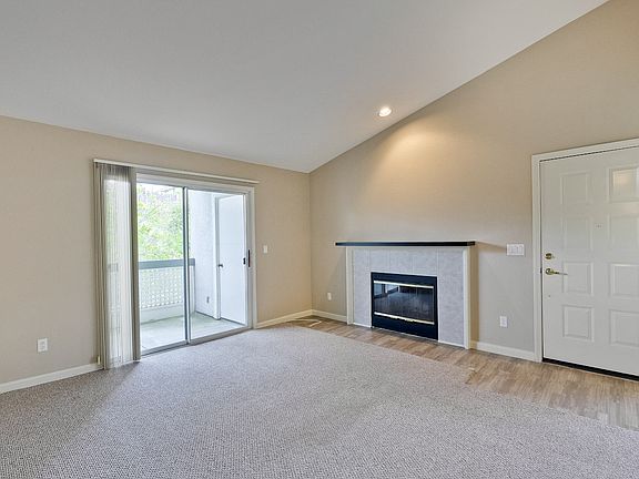 2nd image of 5945 Lake Hennessy Ct