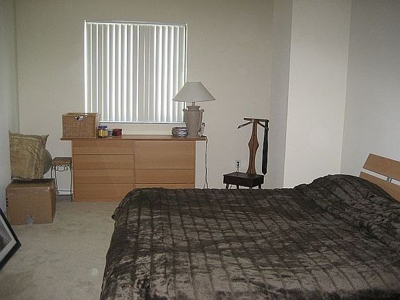 Oversize Bedroom