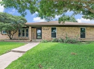 4725 Cinnamon Hill Dr, Fort Worth, TX 76133