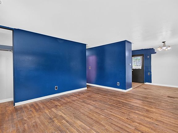 5th image of 2404 LAFRAMBOIS RD