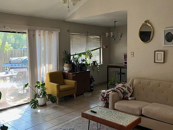 2nd image of 1207 Columbia Ave #1205-B