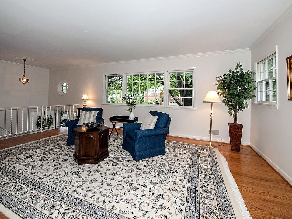 1st image of 505 N Longfellow St