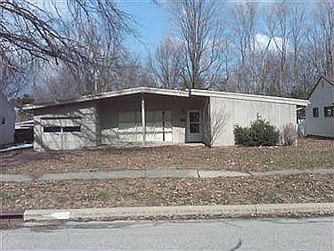 2nd image of 6428 Springwood Rd