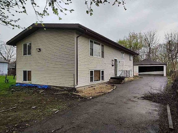 4th image of 1605 S Desplaines St