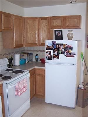 2nd image of 4225 Brockmont Ave NE