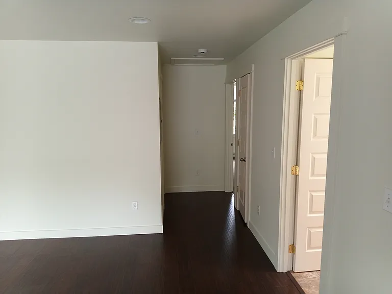 2088 Minnesota St — Photo 8