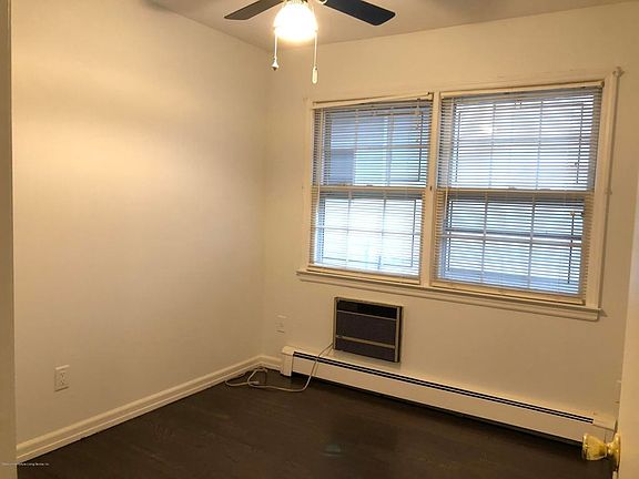 5th image of 258 Stafford Ave