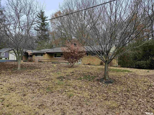 814 N 6th St, Vienna, IL 62995