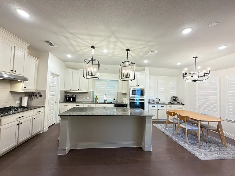 2215 Grassland Ave — Photo 7