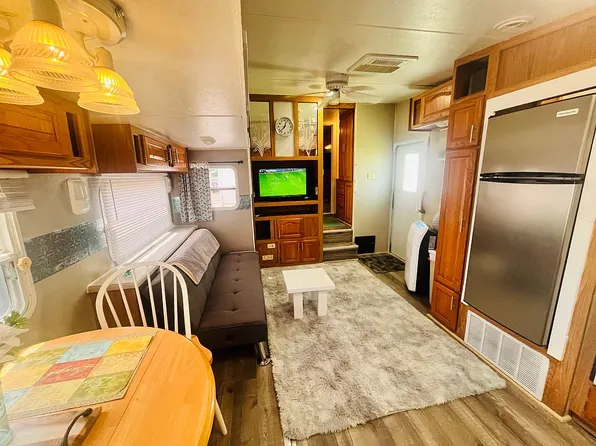 48 Eagle Poin N, Osteen, FL 32764