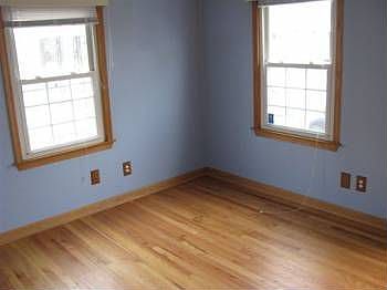 2nd image of 1026 23rd St