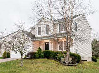 6641 Calm River Way, Louisville, KY