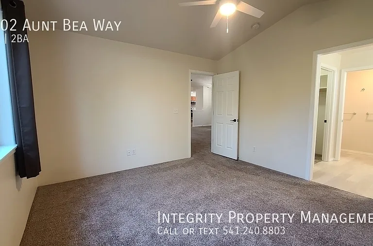 2002 Aunt Bea Way — Photo 12