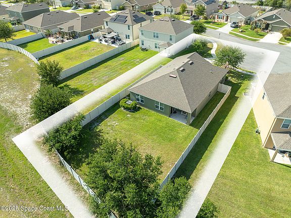 5th image of 2893 Amber Ct